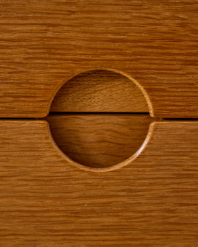 Oak Chest of Drawers