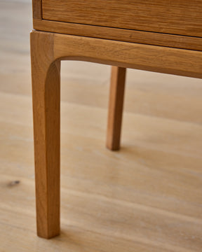 Oak Chest of Drawers