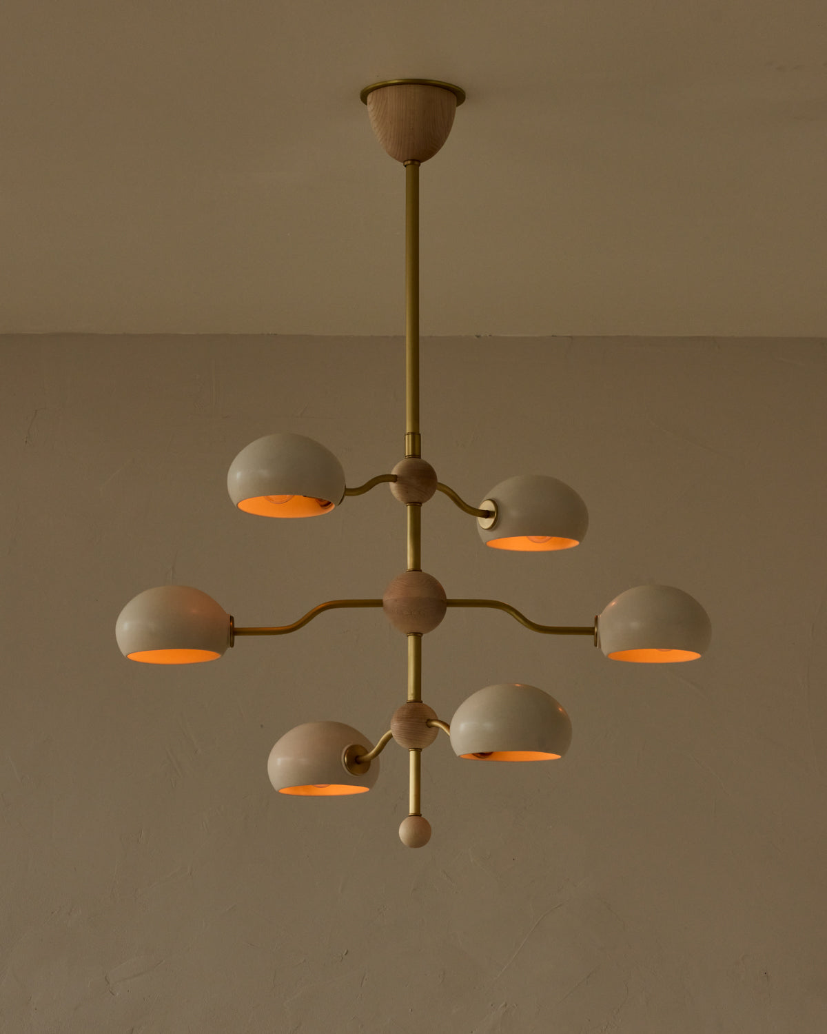 #shade-color_dove #Metal-+-Wood-Finish_Satin Brass / Clear Maple