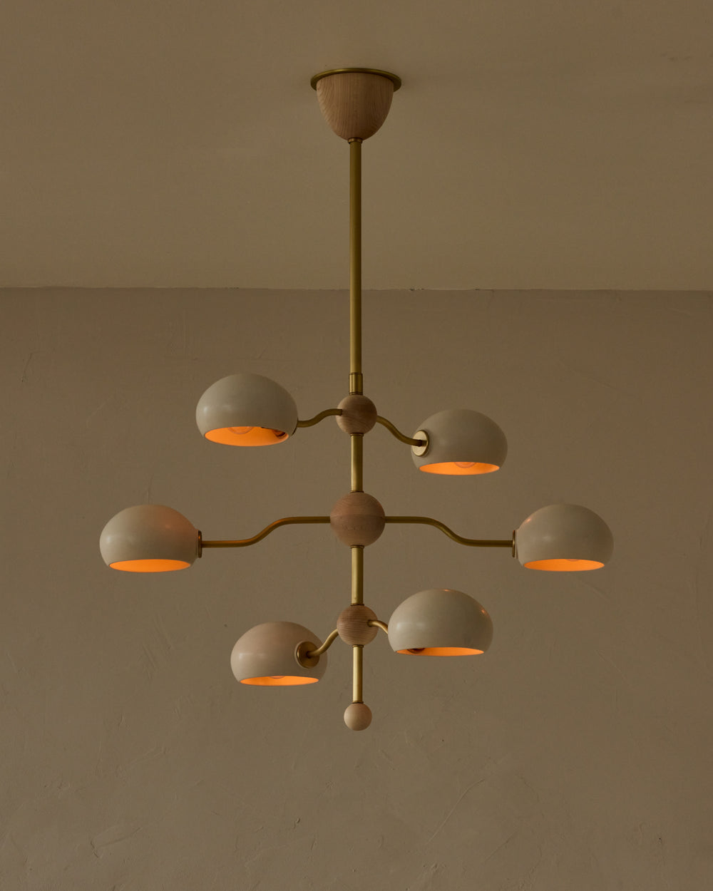 #shade-color_dove #Metal-+-Wood-Finish_Satin Brass / Clear Maple