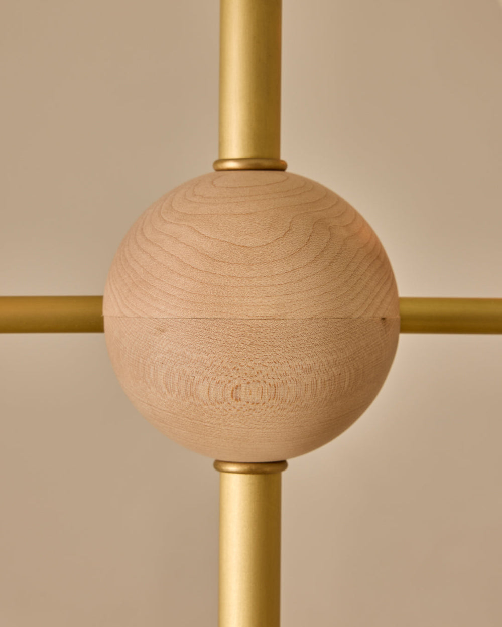 #Metal-+-Wood-Finish_Satin Brass / Clear Maple