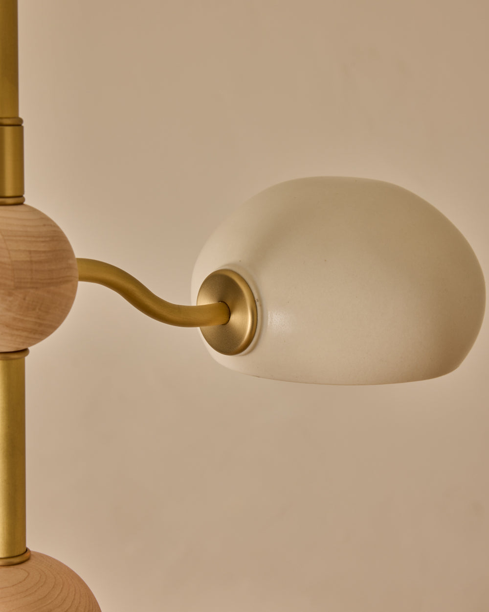 #shade-color_dove #Metal-+-Wood-Finish_Satin Brass / Clear Maple