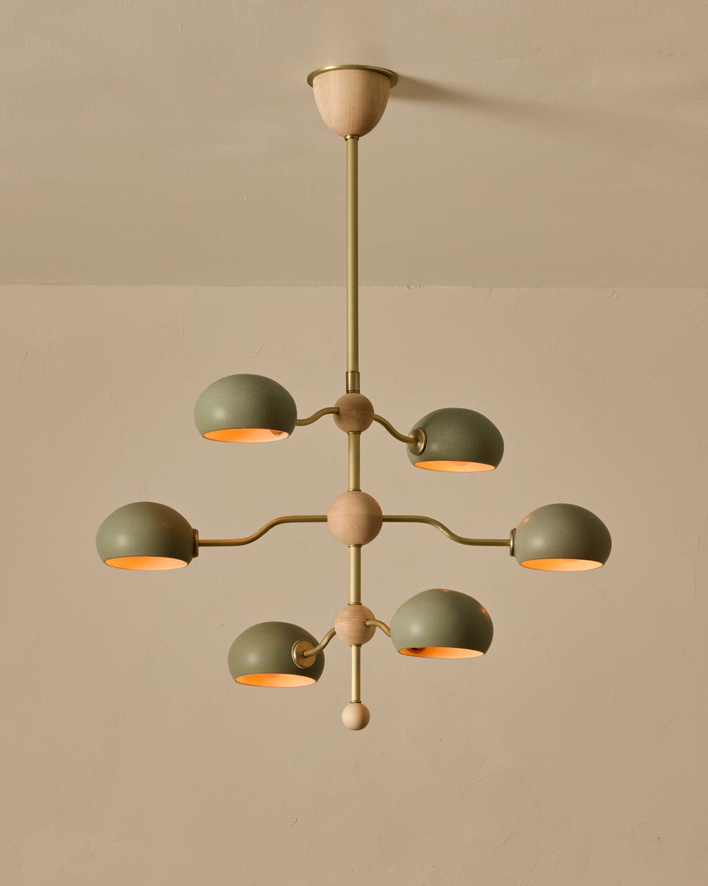 #shade-color_olivine  #Metal-+-Wood-Finish_Satin Brass / Clear Maple