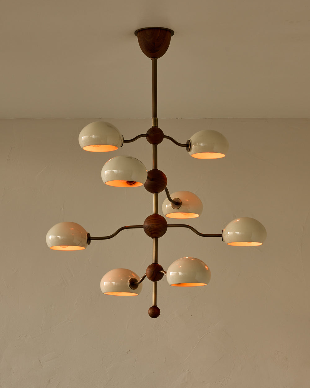 #shade-color_cream #Metal-+-Wood-Finish_Antique Brass / Black Walnut