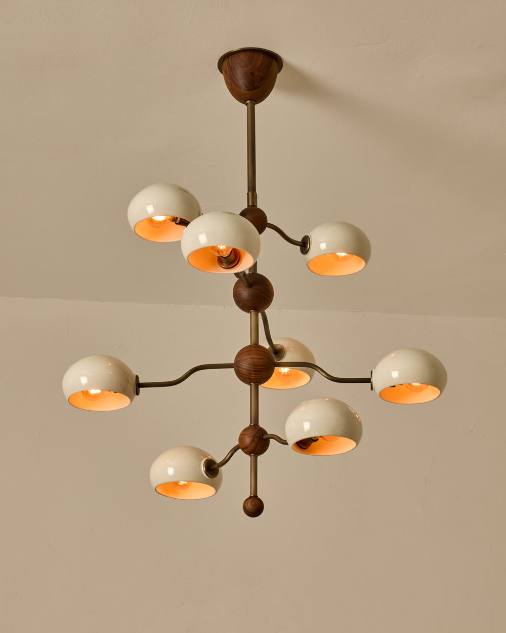#shade-color_cream #Metal-+-Wood-Finish_Antique Brass / Black Walnut