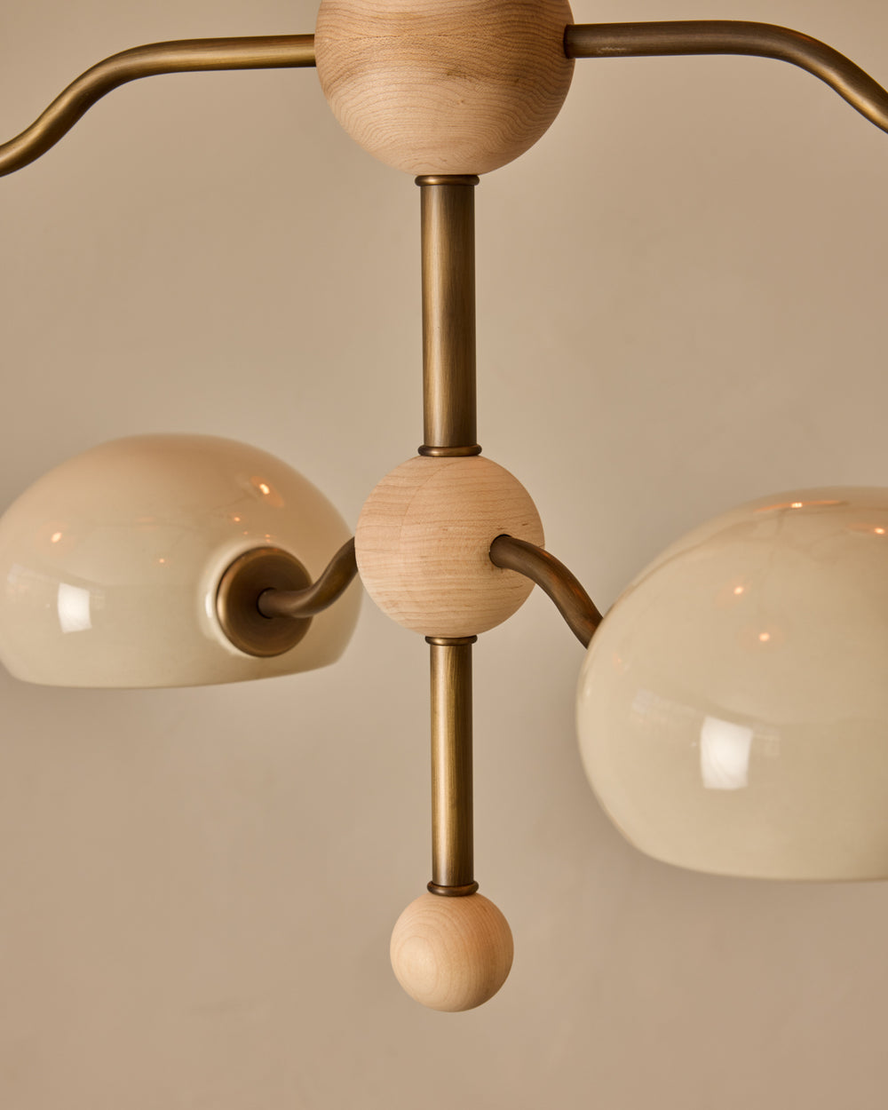 #shade-color_cream #Metal-+-Wood-Finish_Antique Brass / Clear Maple