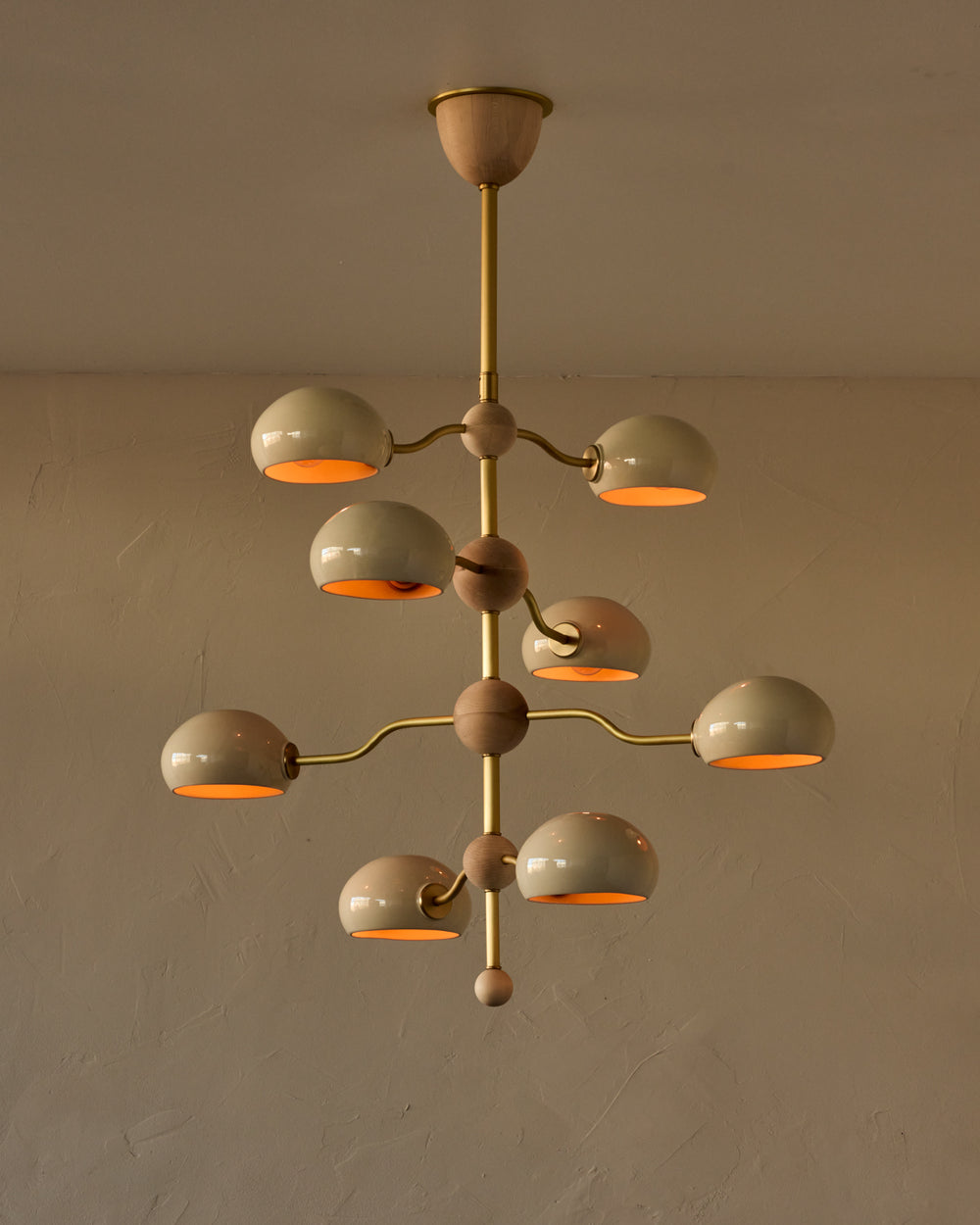 #shade-color_cream #Metal-+-Wood-Finish_Satin Brass / Clear Maple