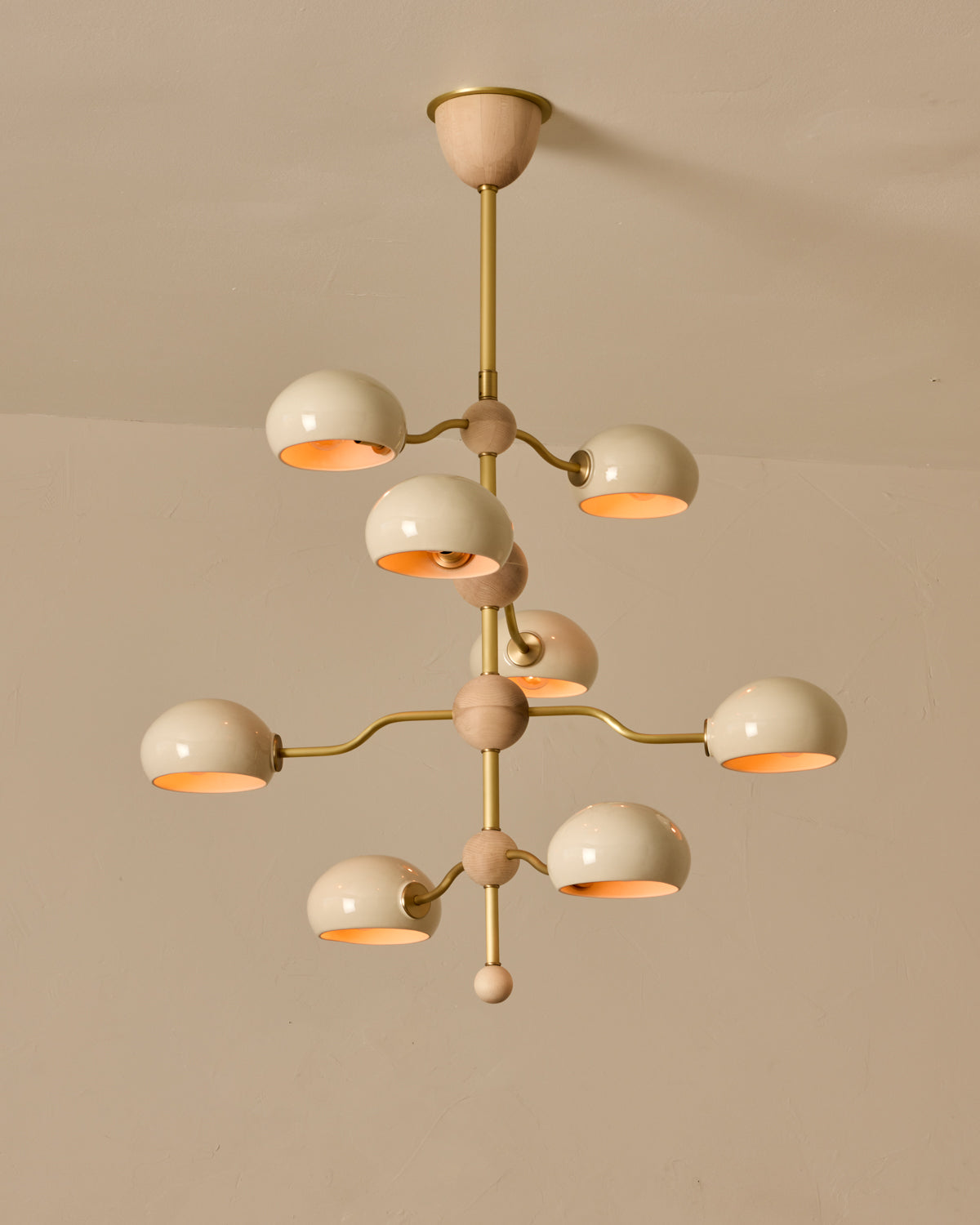 #shade-color_cream #Metal-+-Wood-Finish_Satin Brass / Clear Maple