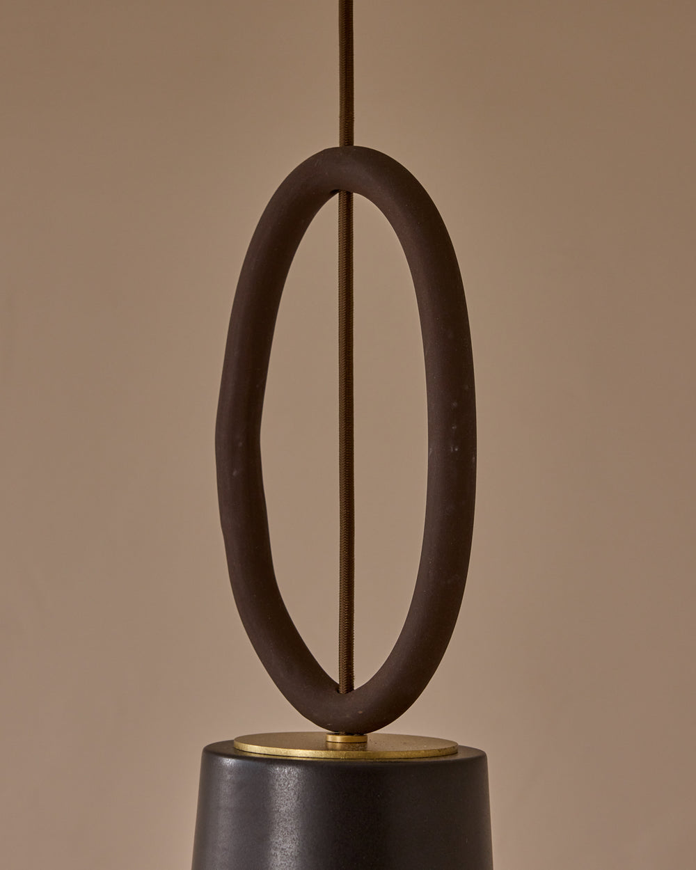 #color_ebony ceramic