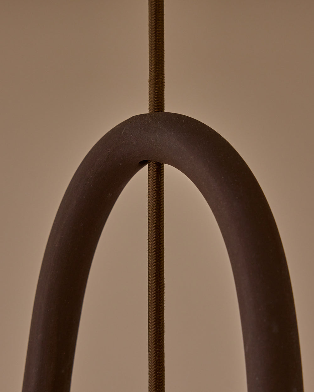 #color_ebony ceramic
