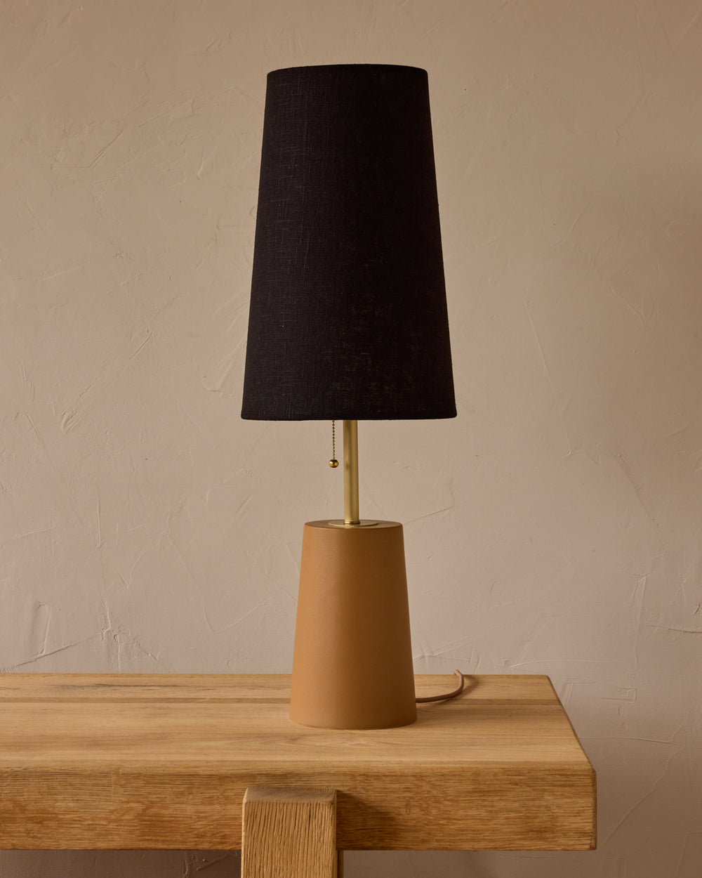 #ceramic-finish_chestnut ceramic #shade-color_black linen