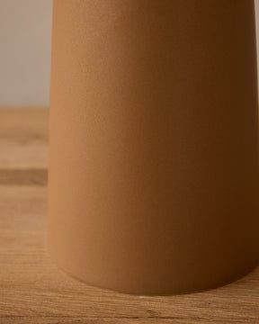 Layla Ceramic Table Lamp - Chestnut