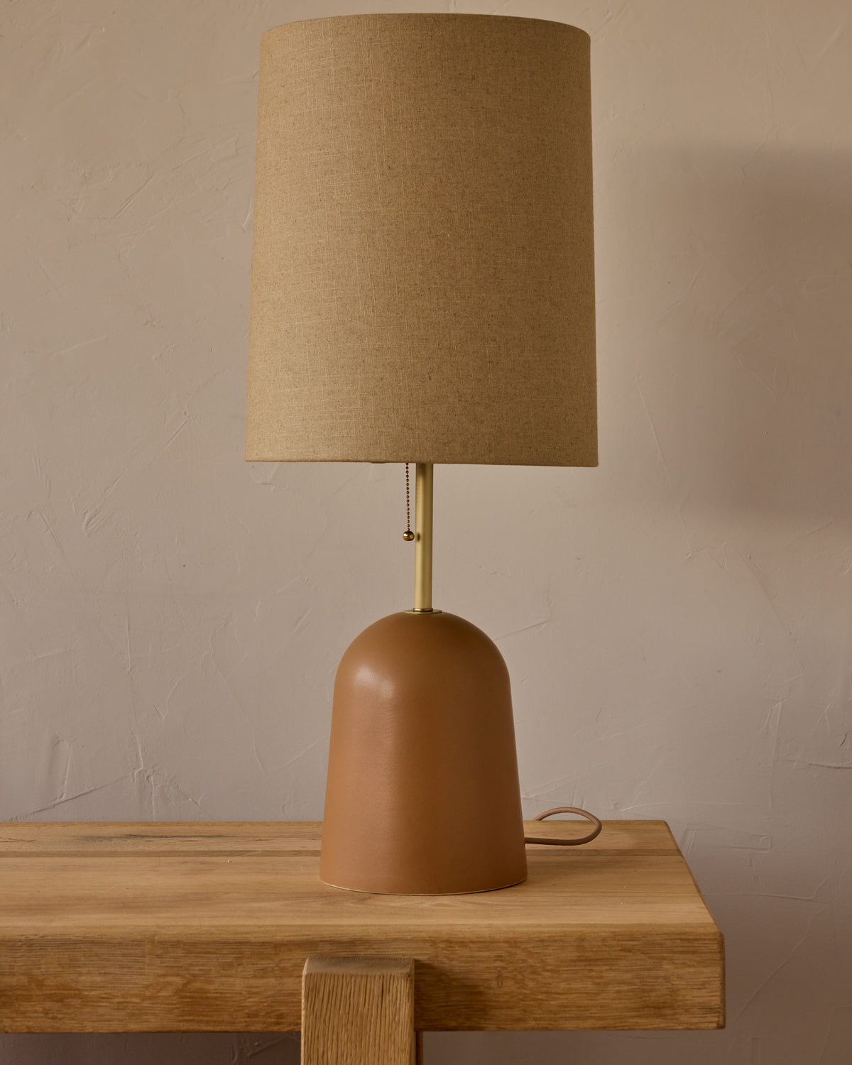 Willa Ceramic Table Lamp - Chestnut