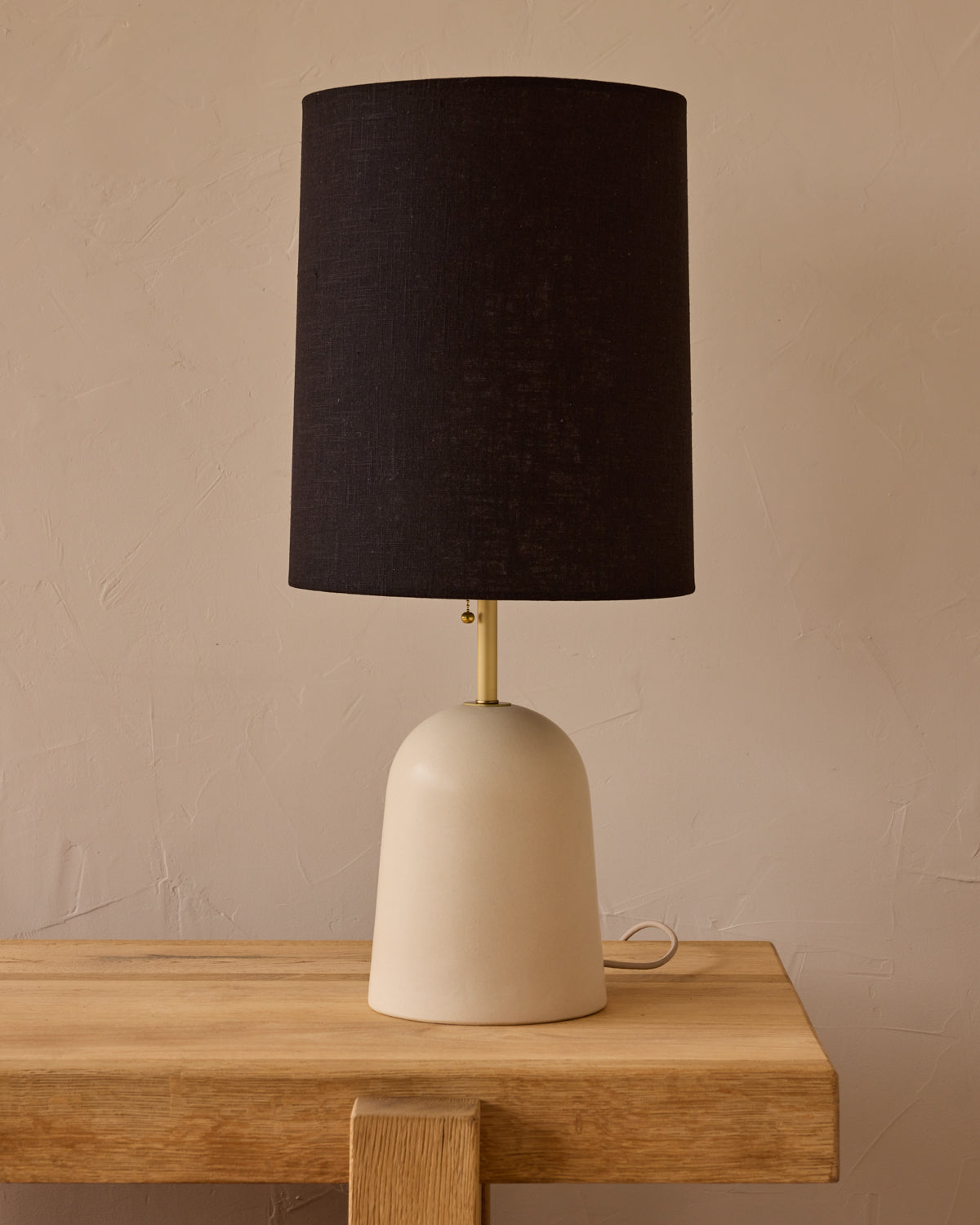 Willa Ceramic Table Lamp - Dogwood