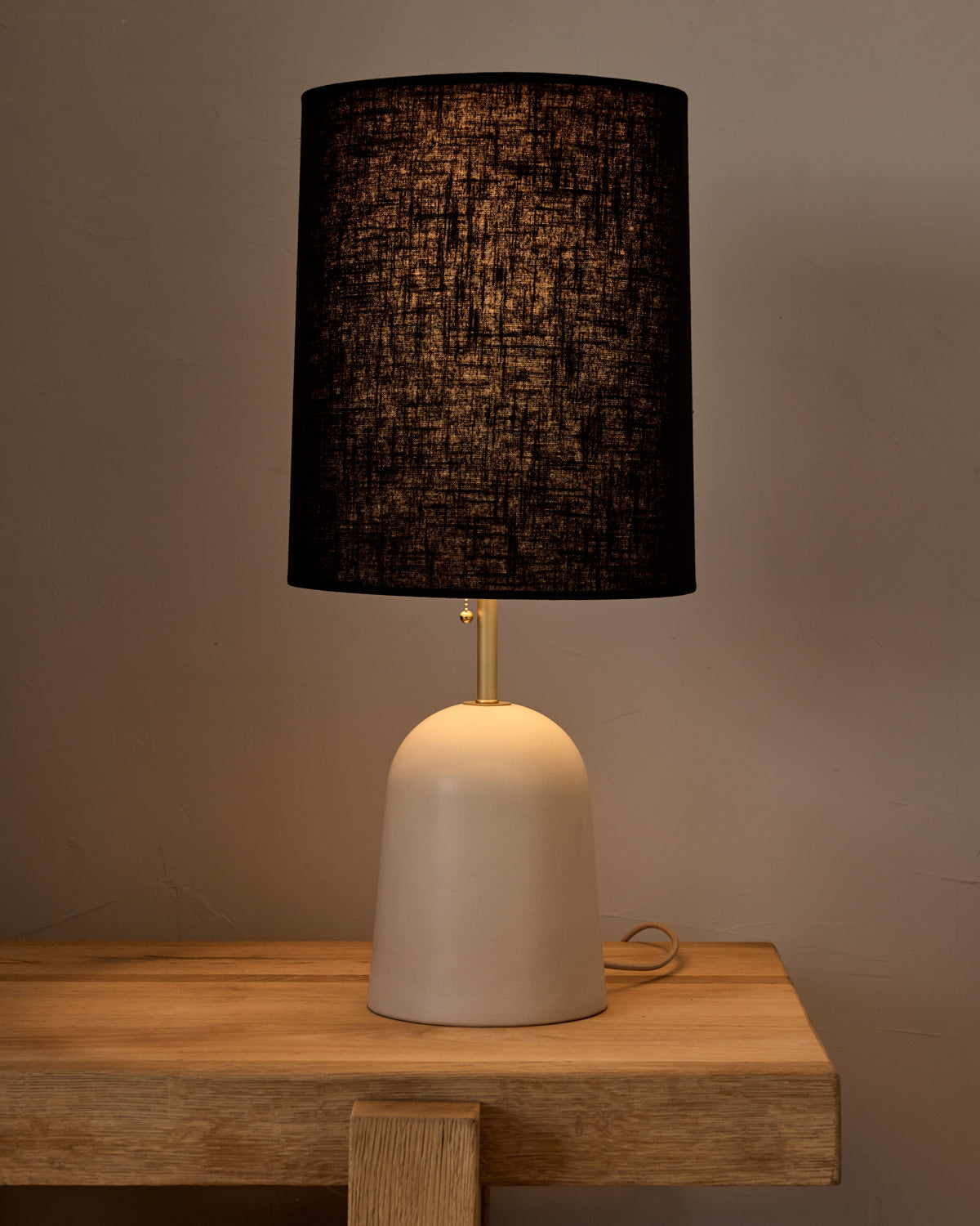 Willa Ceramic Table Lamp - Dogwood