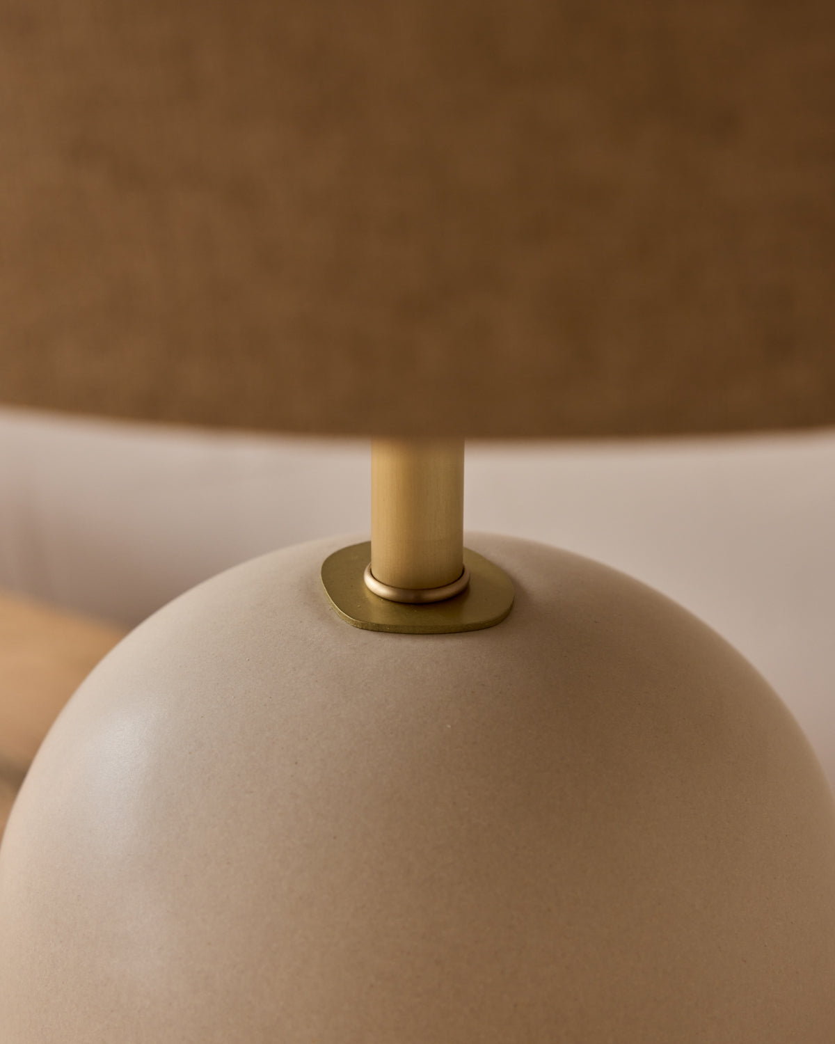 Willa Ceramic Table Lamp - Dogwood