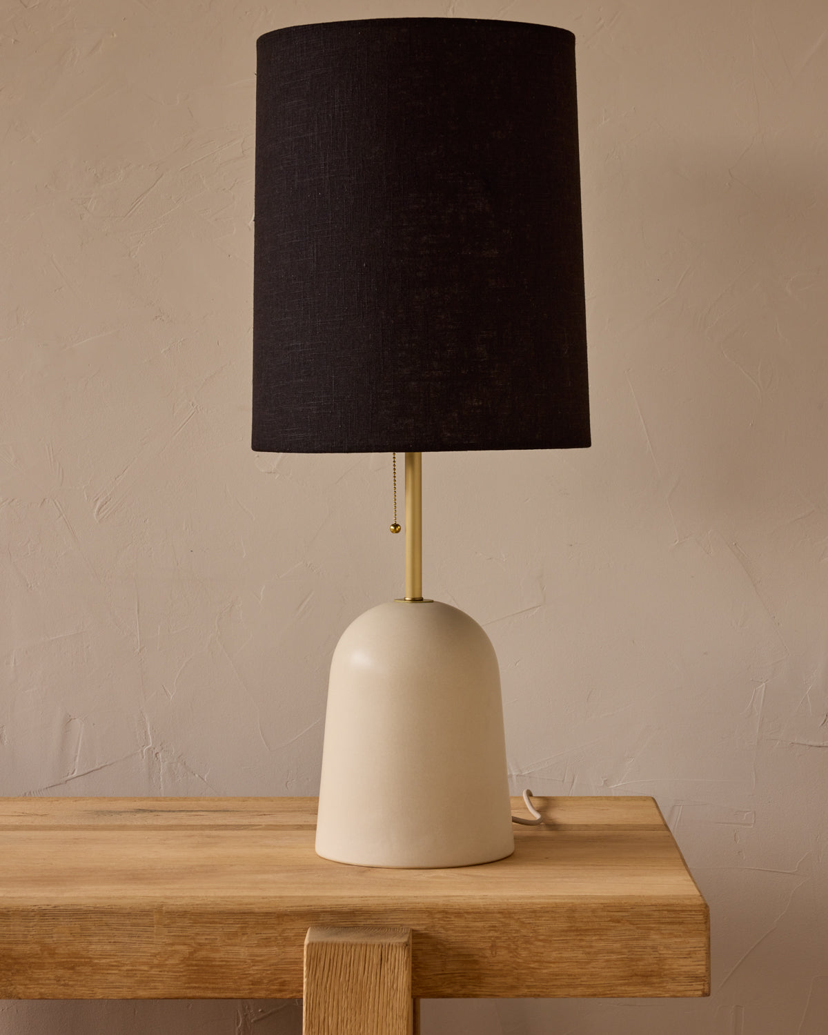 Willa Ceramic Table Lamp - Dogwood