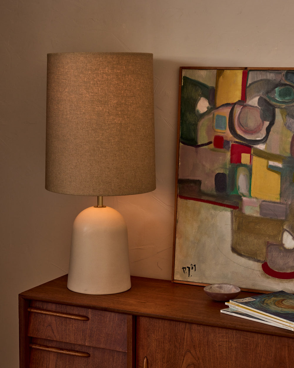 #ceramic-finish_dogwood ceramic #shade-color_flax linen