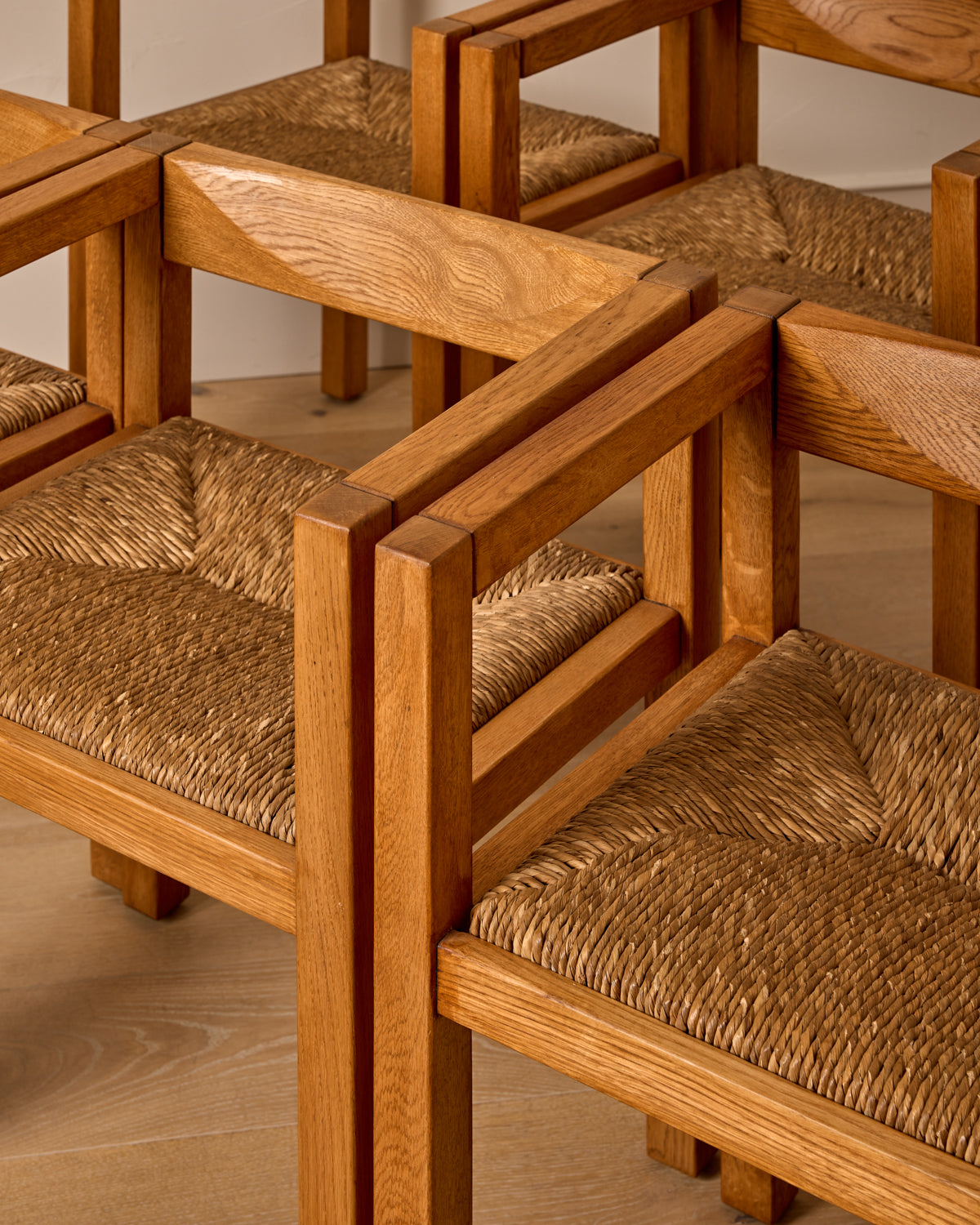 Nested Oak Dining Suite