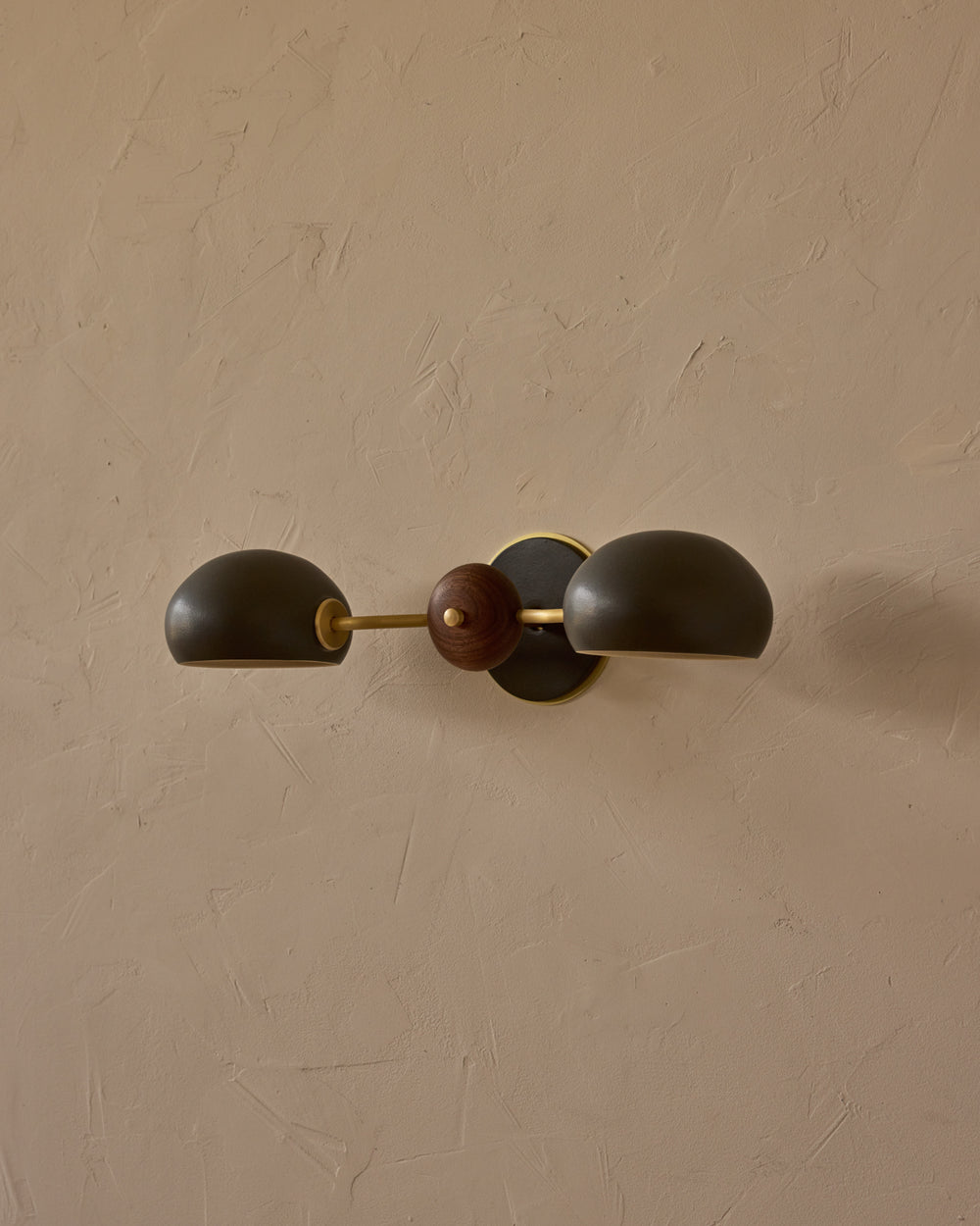 #ceramic-finish_almost black #metal-finish_satin brass #wood-finish_black walnut