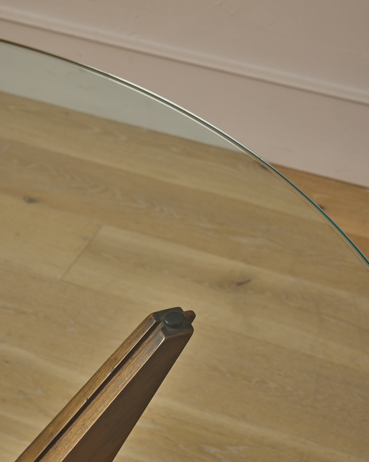 Round Glass Dining Table