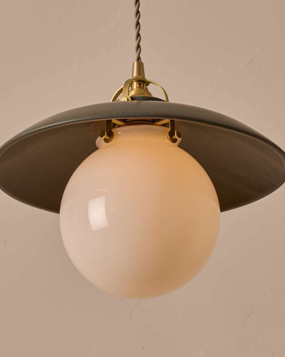 #shade-finish_almost black ceramic #Cord-Color---Glass_Beige Cord - White Globe