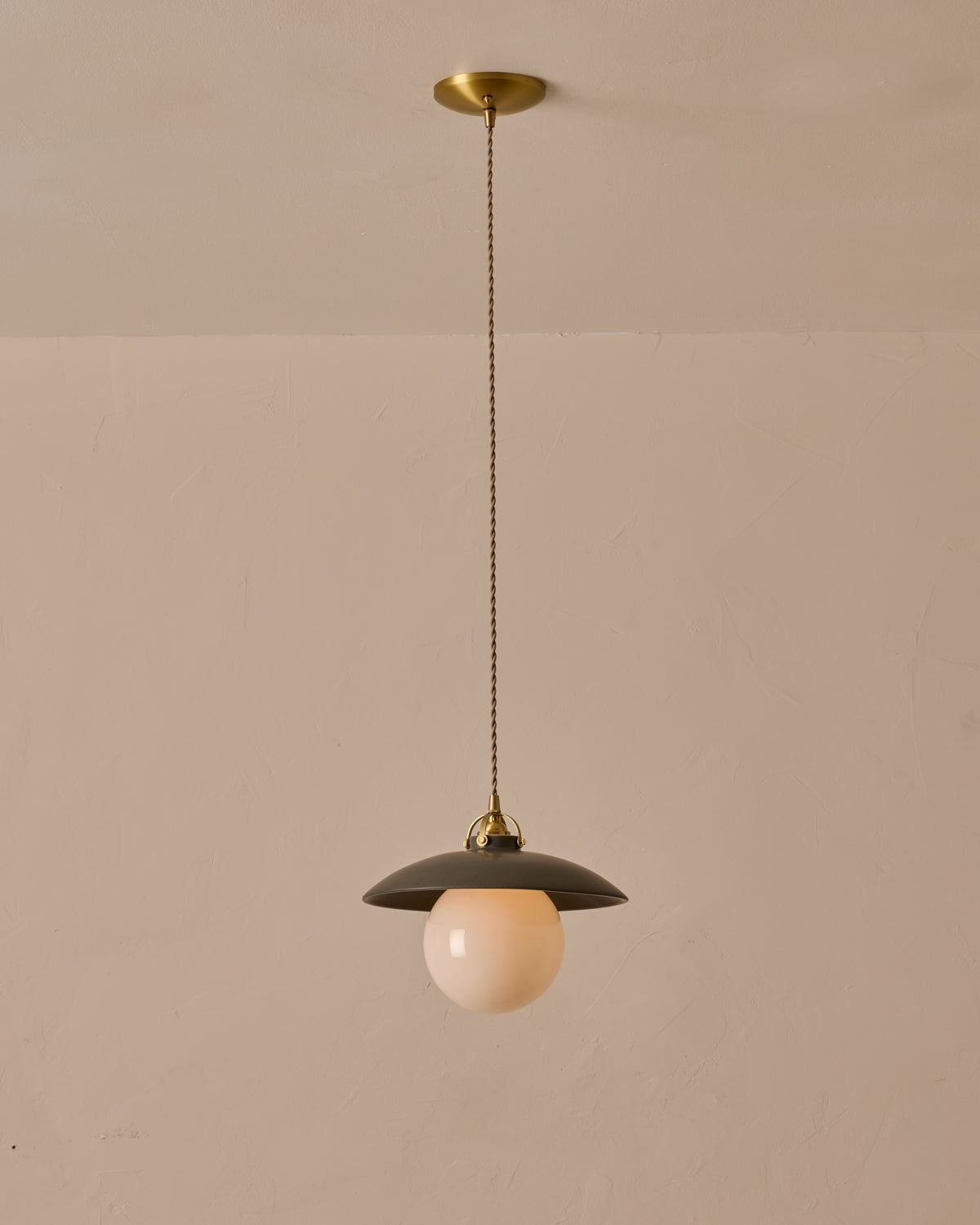 #shade-finish_almost black ceramic #Cord-Color---Glass_Beige Cord - White Globe