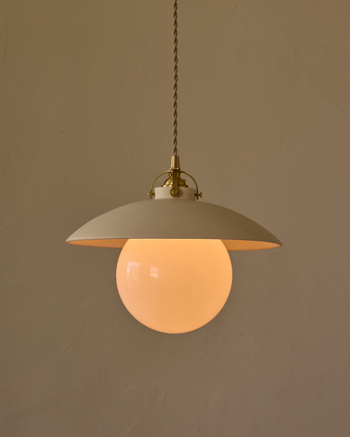 #shade-finish_biscuit ceramic #Cord-Color---Glass_Beige Cord - White Globe