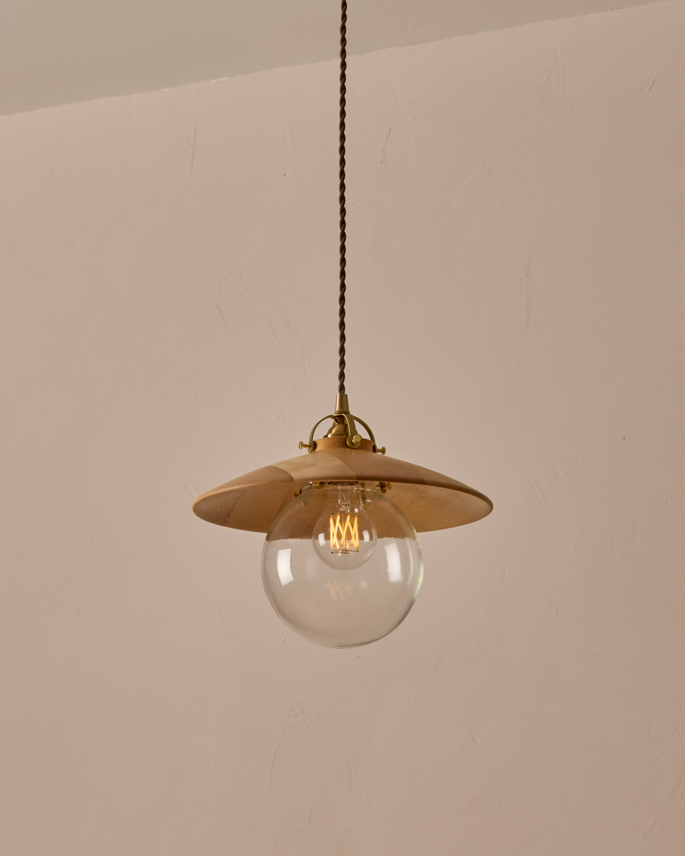 #shade-finish_natural maple #Cord-Color---Glass_Brown Cord - Clear Globe