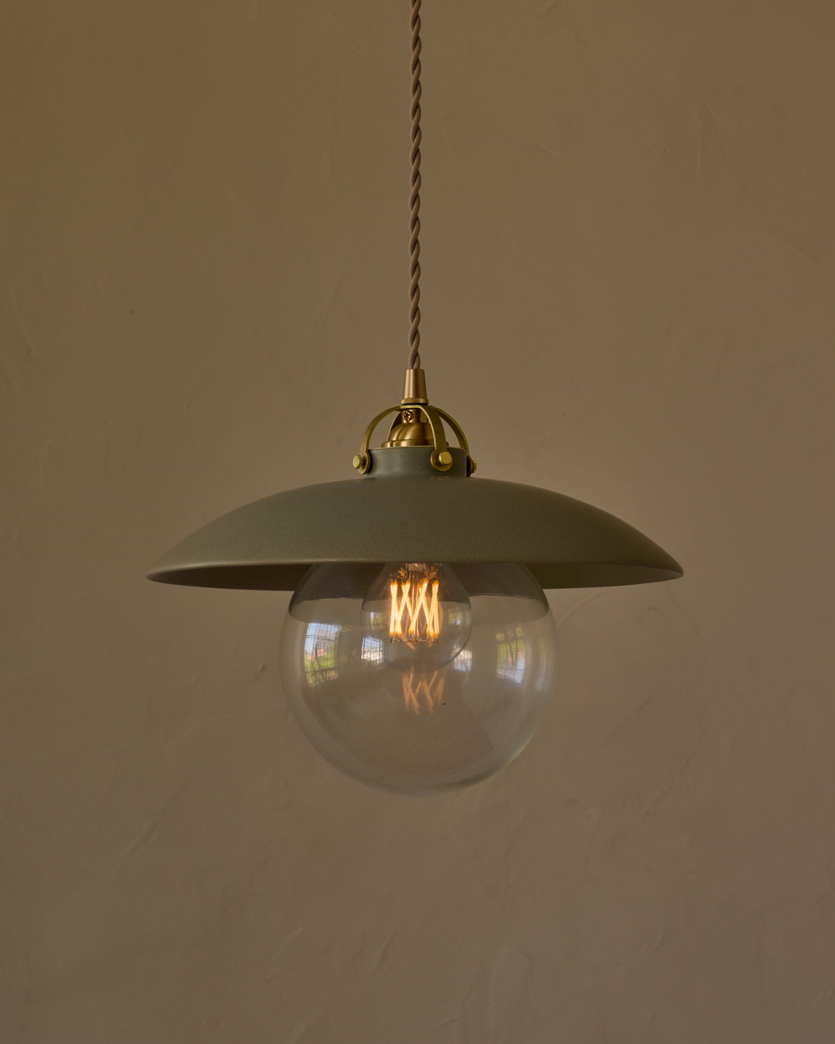 #shade-finish_olivine ceramic #Cord-Color---Glass_Beige Cord - Clear Globe