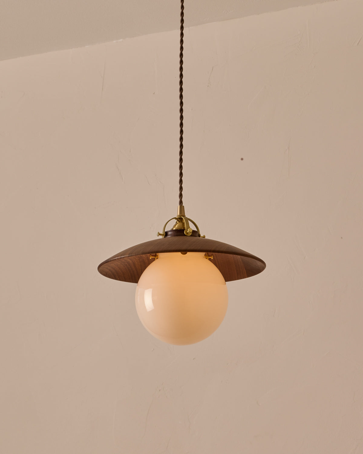 #shade-finish_black walnut #Cord-Color---Glass_Brown Cord - White Globe