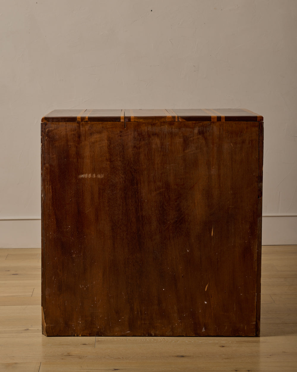 #style_Cabinet with Drawers