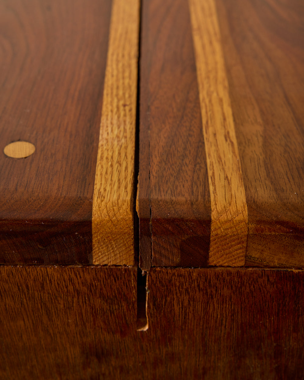 #style_Cabinet with Drawers