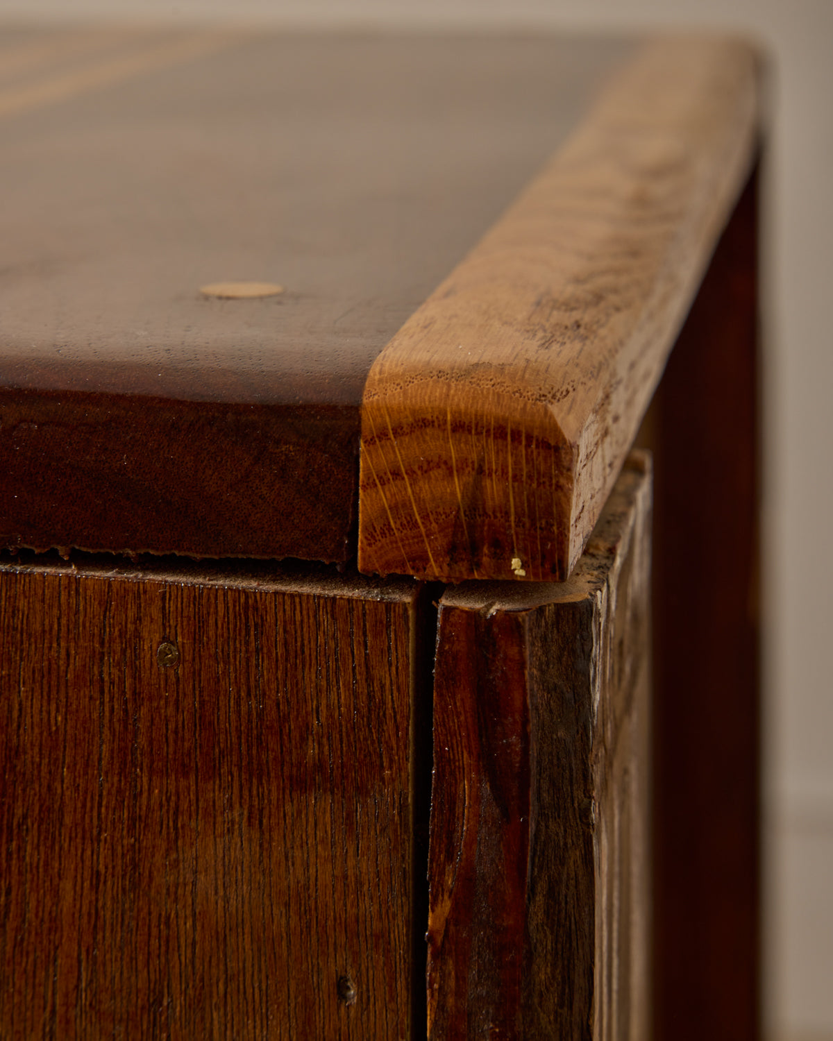 #style_Cabinet with Drawers