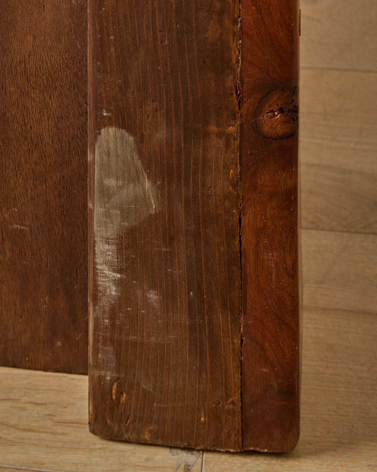 #style_Cabinet with Pullout Shelves