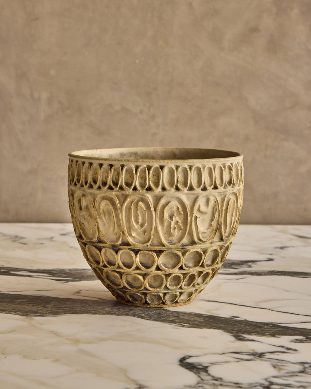 Well Curved Studio Ceramic