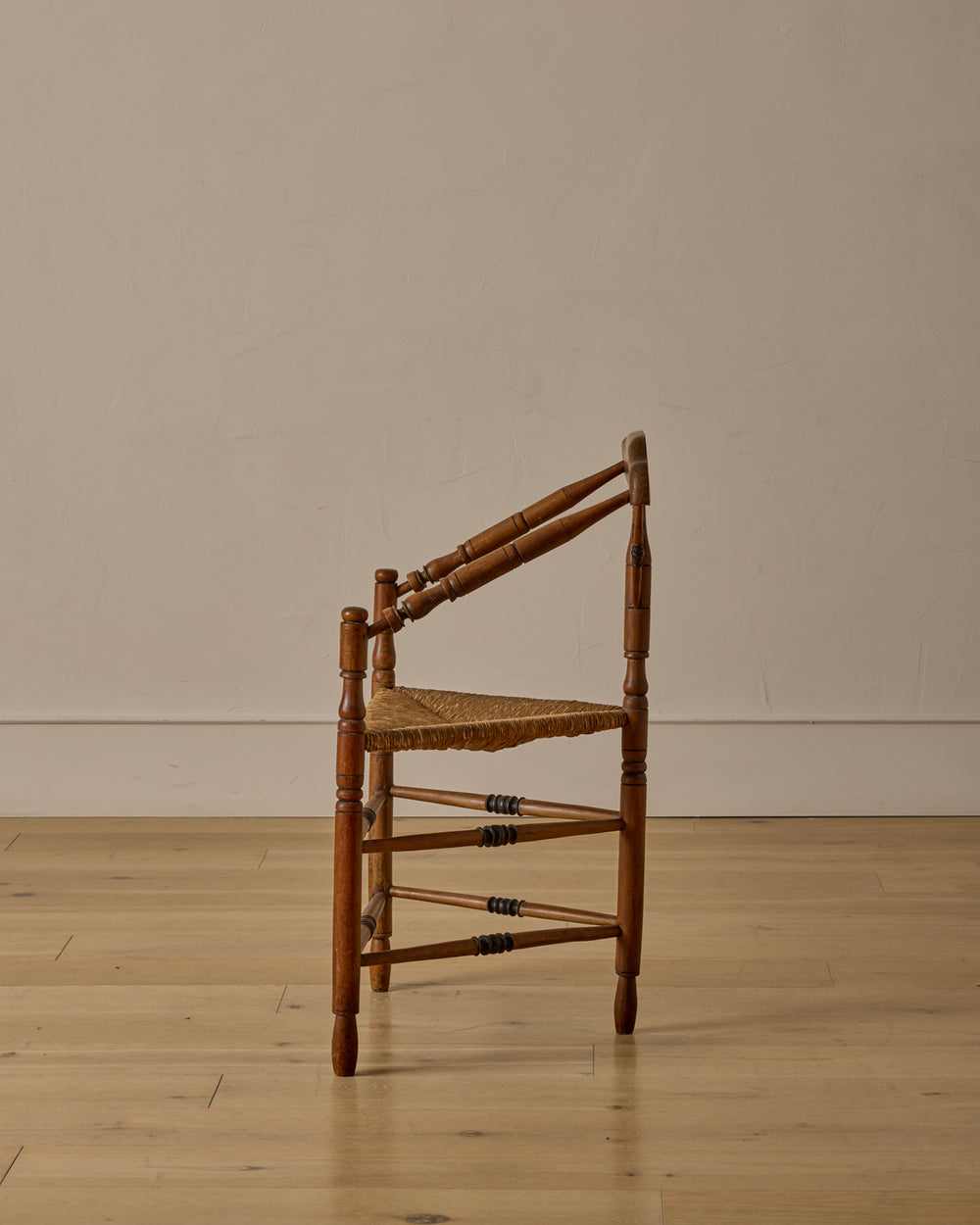Bobbin Triangular Armchair with Curved Crest