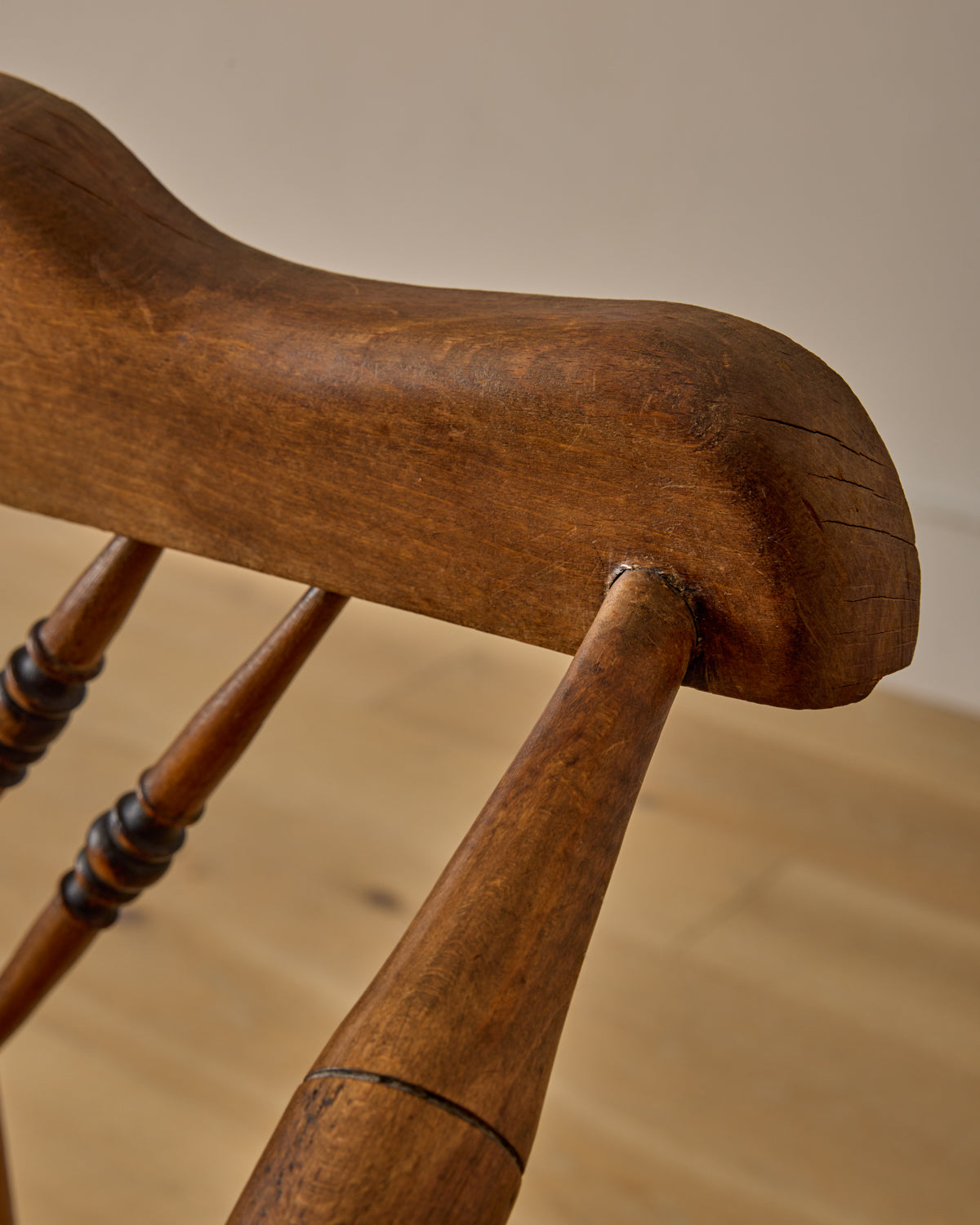 Bobbin Triangular Armchair with Curved Crest