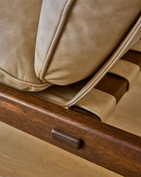 Sling Lounge Chair in Au Lait Leather