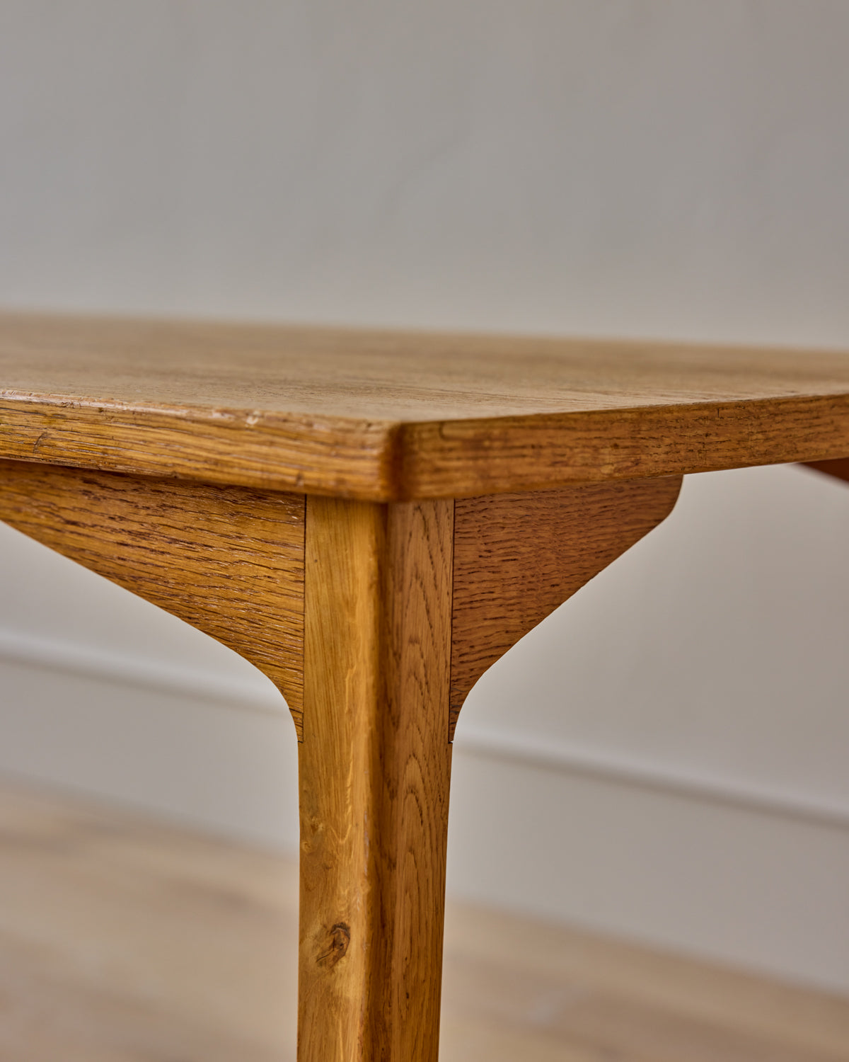 "Grand Prix" Oak Desk