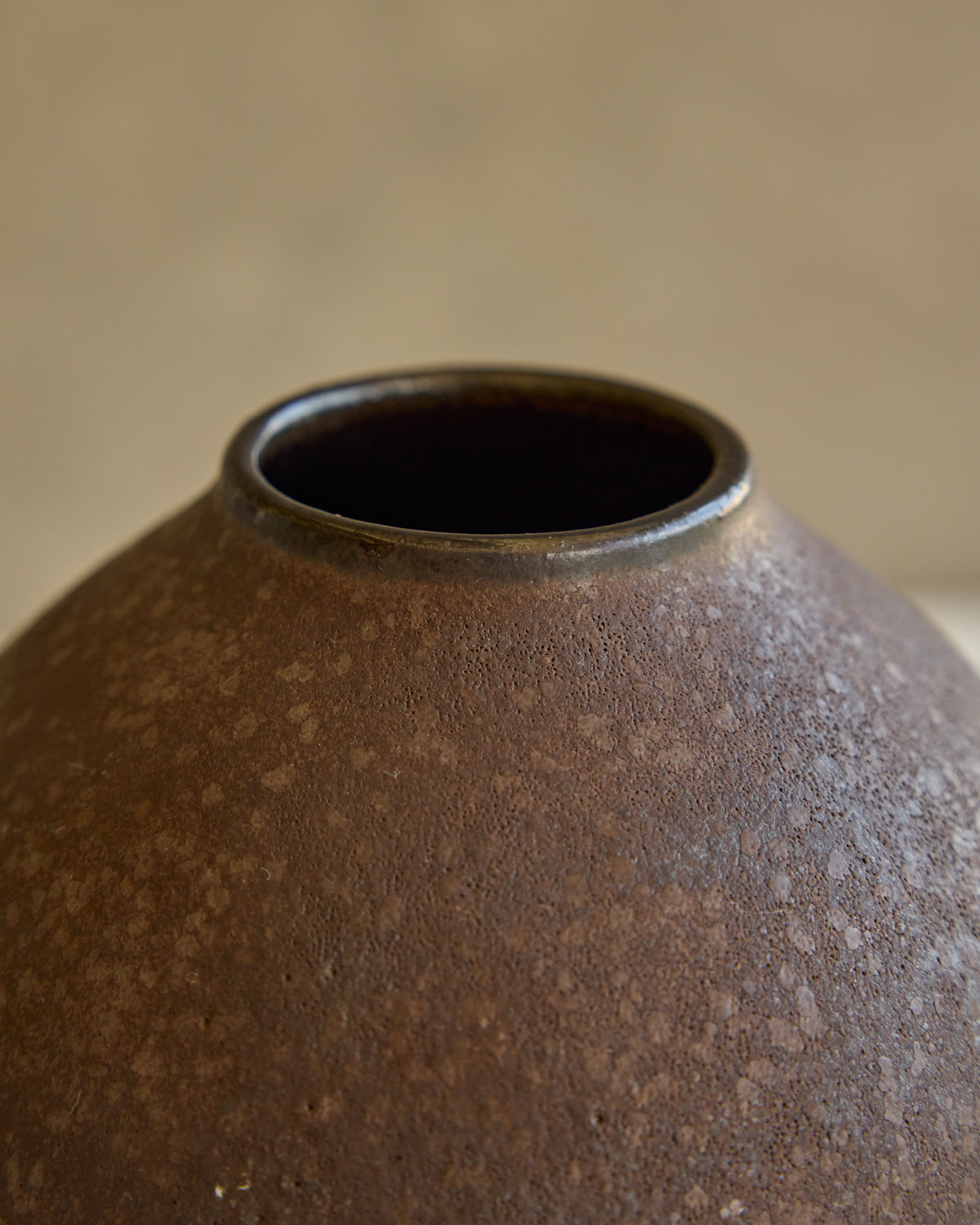 Dark Duo Glaze Bulb Vase