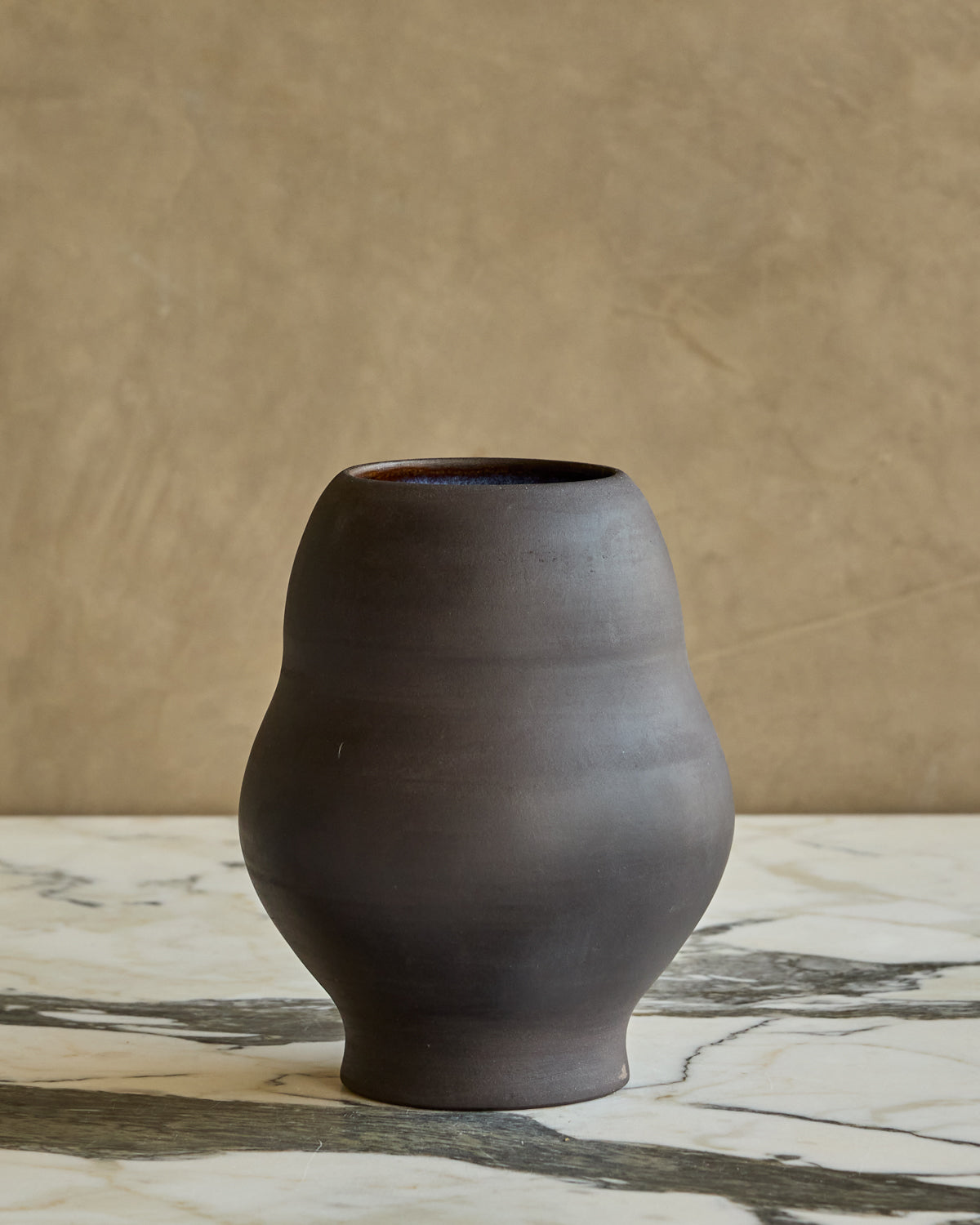 Matte Black Ceramic Gourd Vase