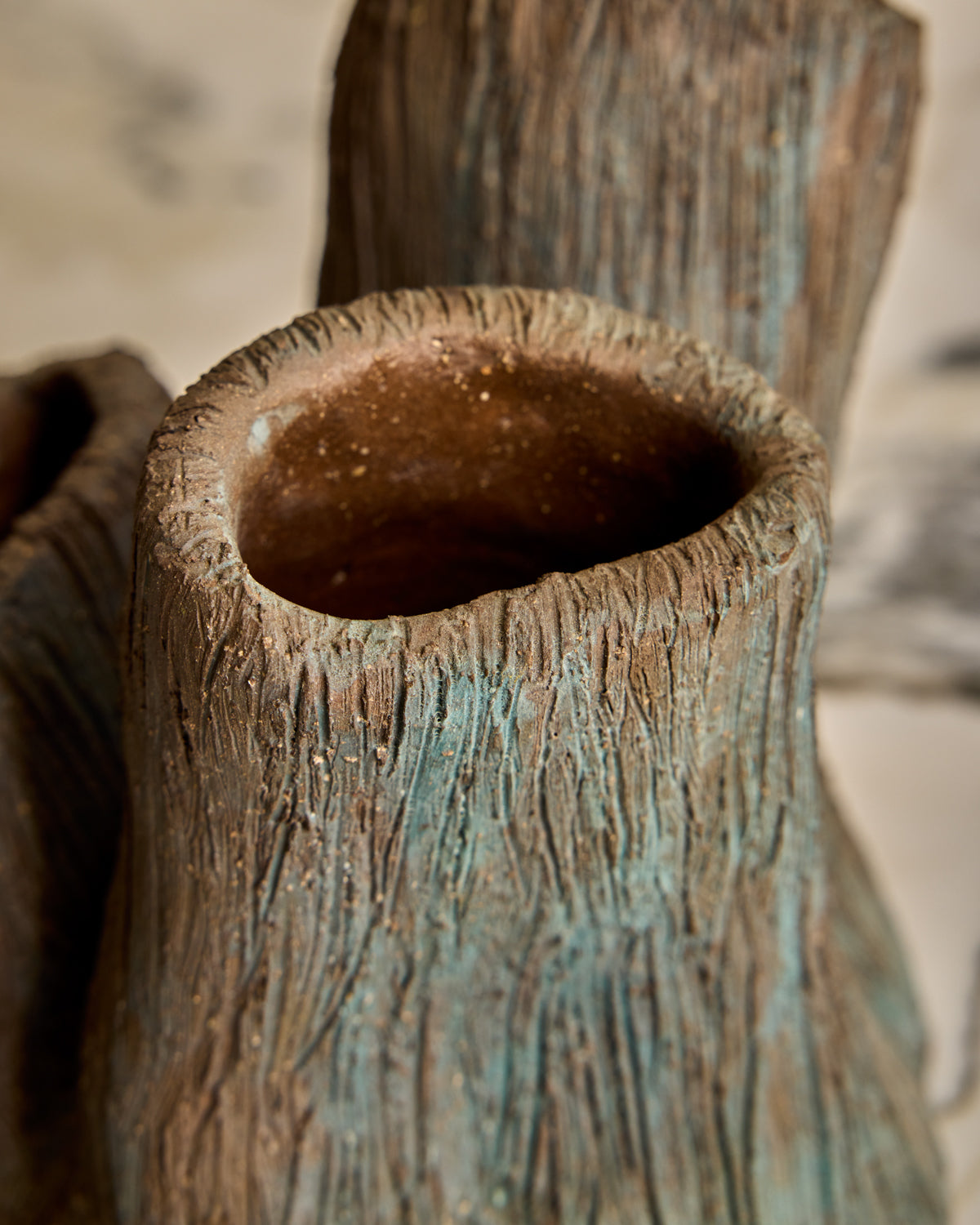 Faux Bois Triple Vase