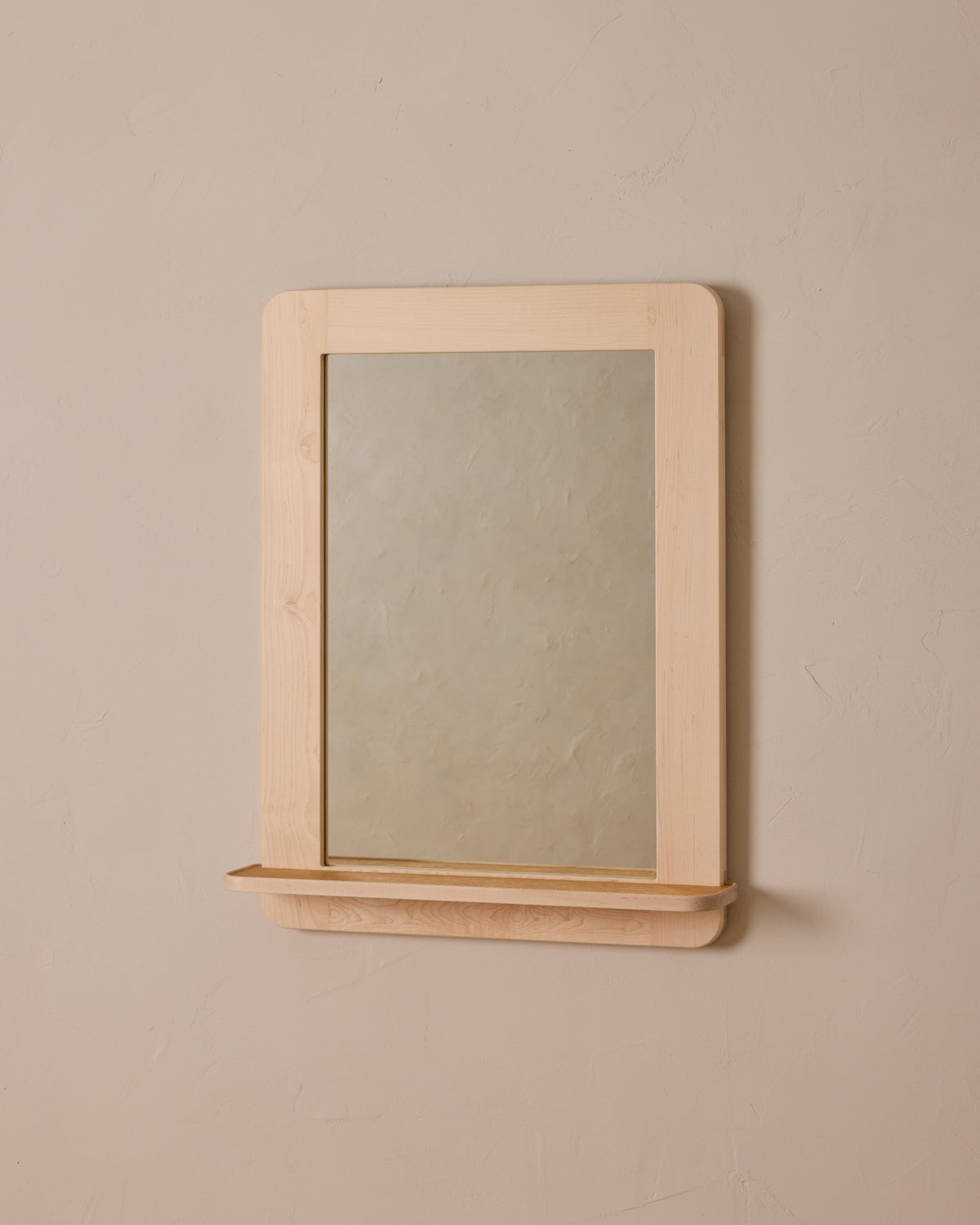 Bennett Mirror with Shelf - Clear Maple