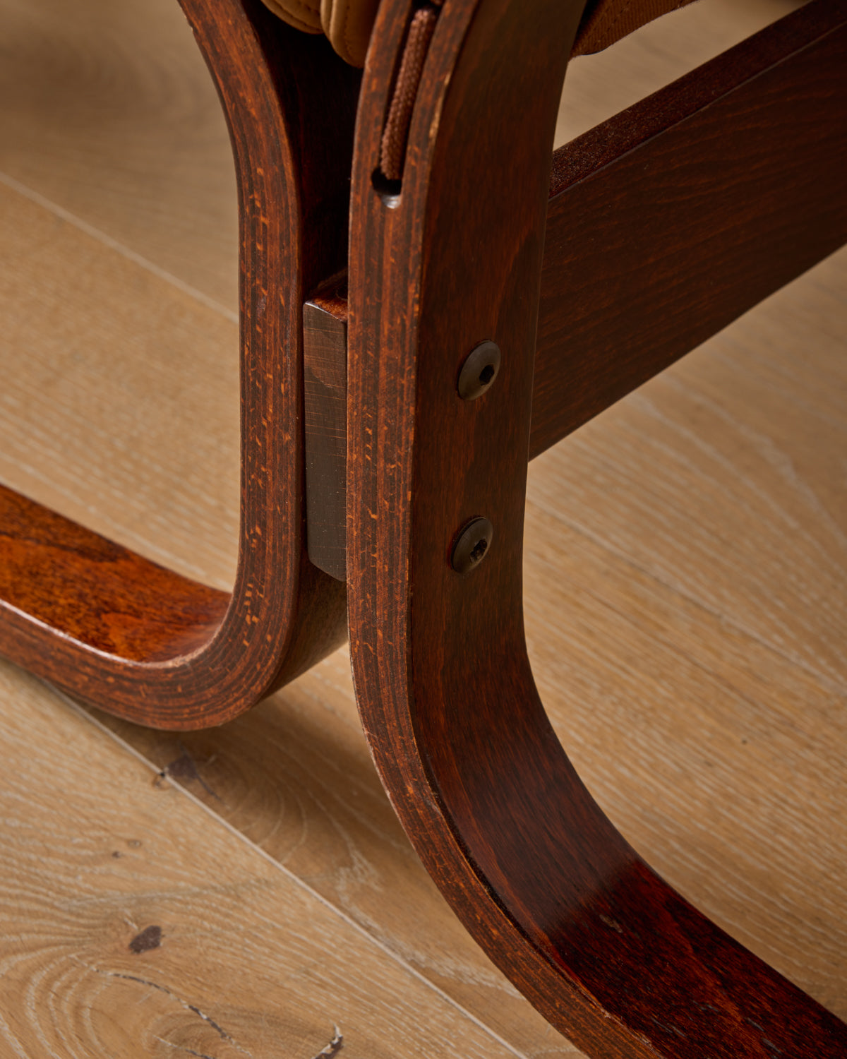 Leather 'Siesta' Lounge Chair + Ottoman