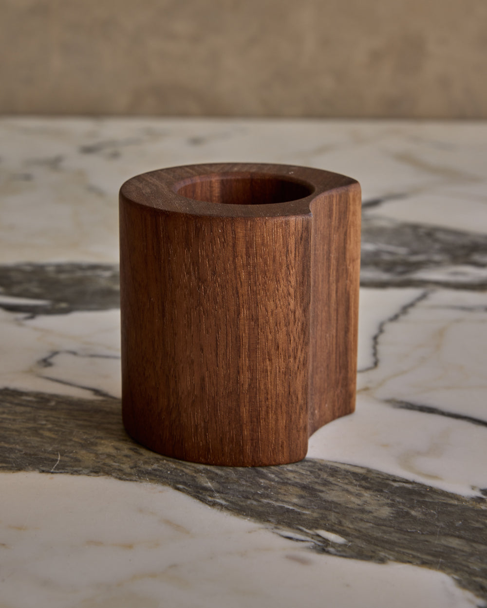#wood-finish_black walnut #style_fluted