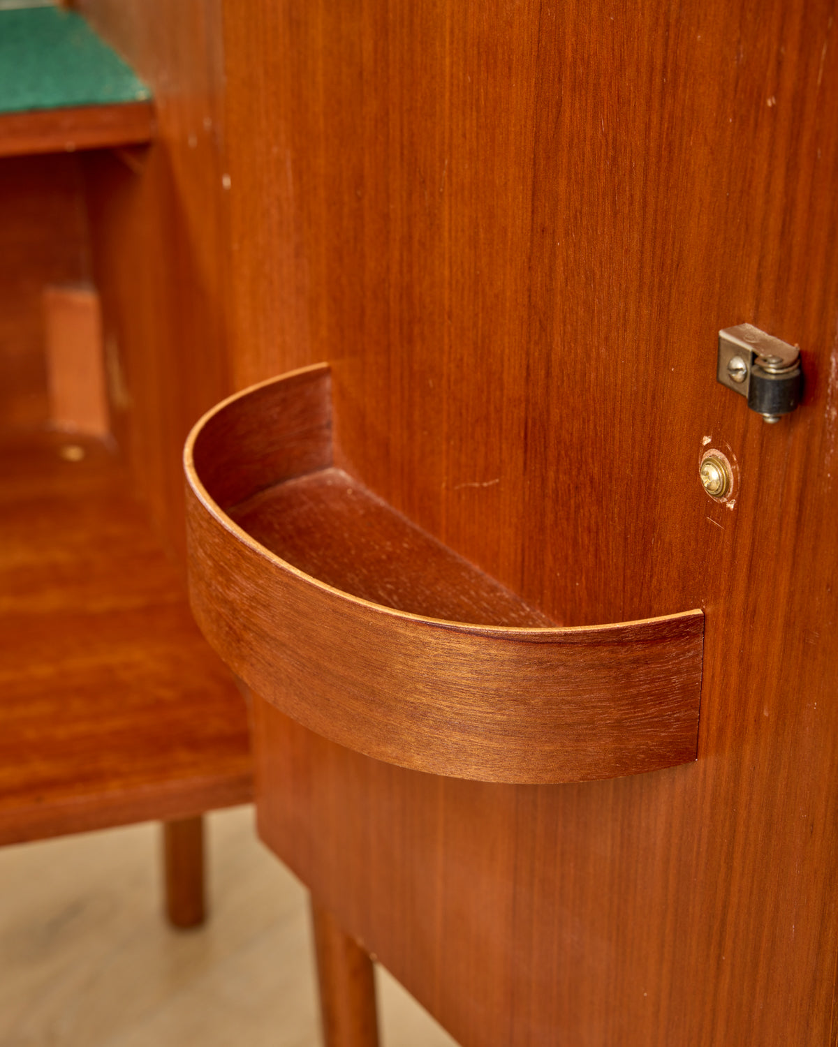 Mid-Century Lift-Top Bar Cabinet