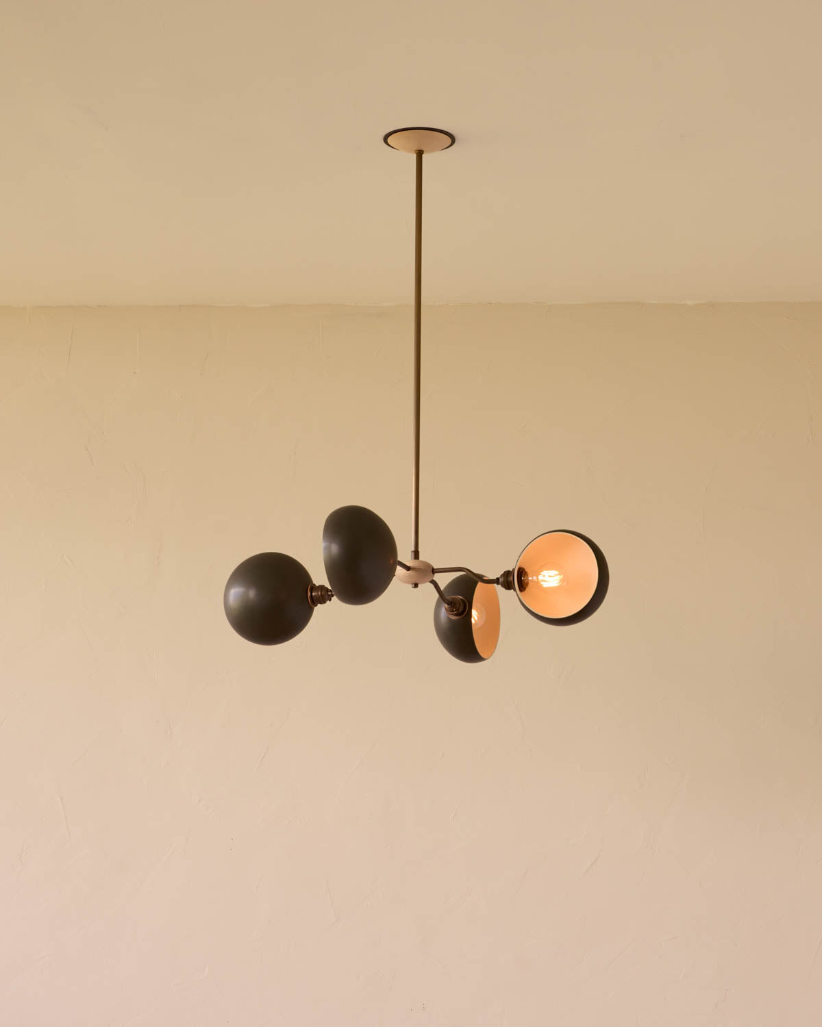 #shade-color_almost black #Metal-+-Wood-Finish_Antique Brass / Clear Maple