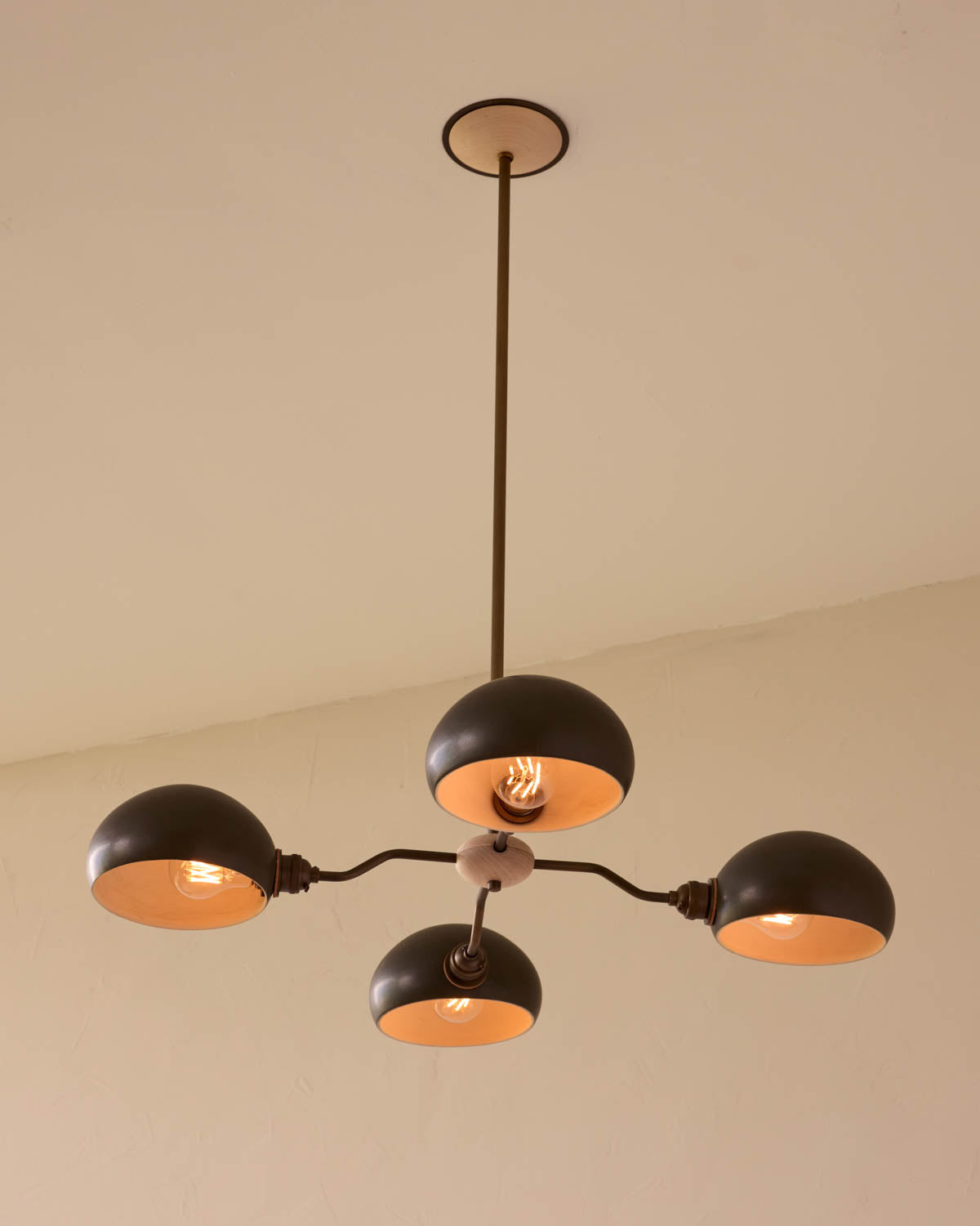 #shade-color_almost black #Metal-+-Wood-Finish_Antique Brass / Clear Maple