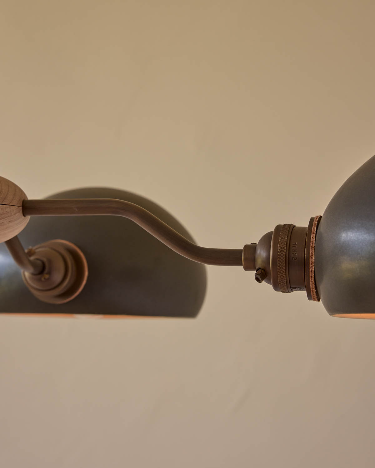 #shade-color_almost black #Metal-+-Wood-Finish_Antique Brass / Clear Maple